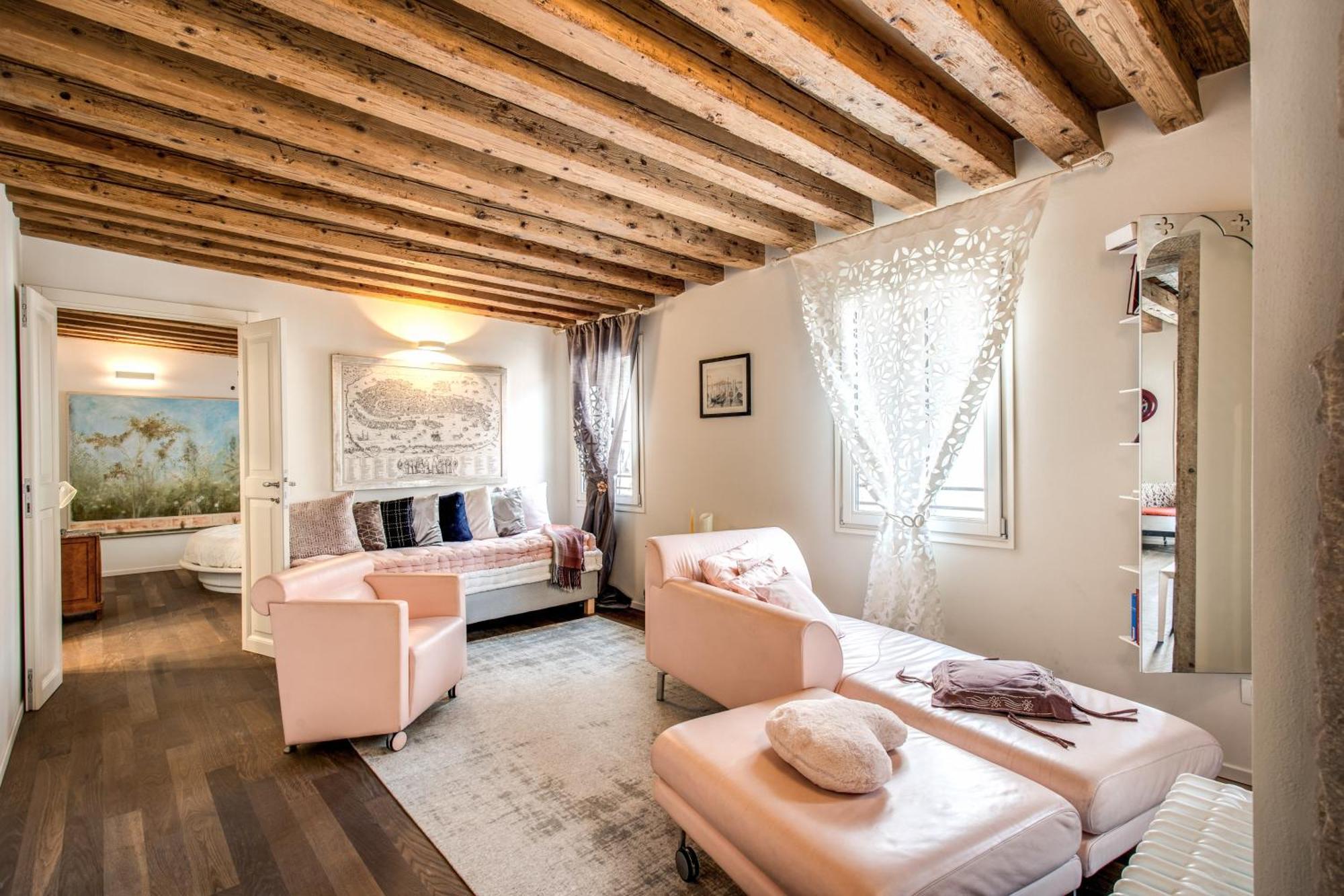 Ospizio Delle Donzelle * Venice